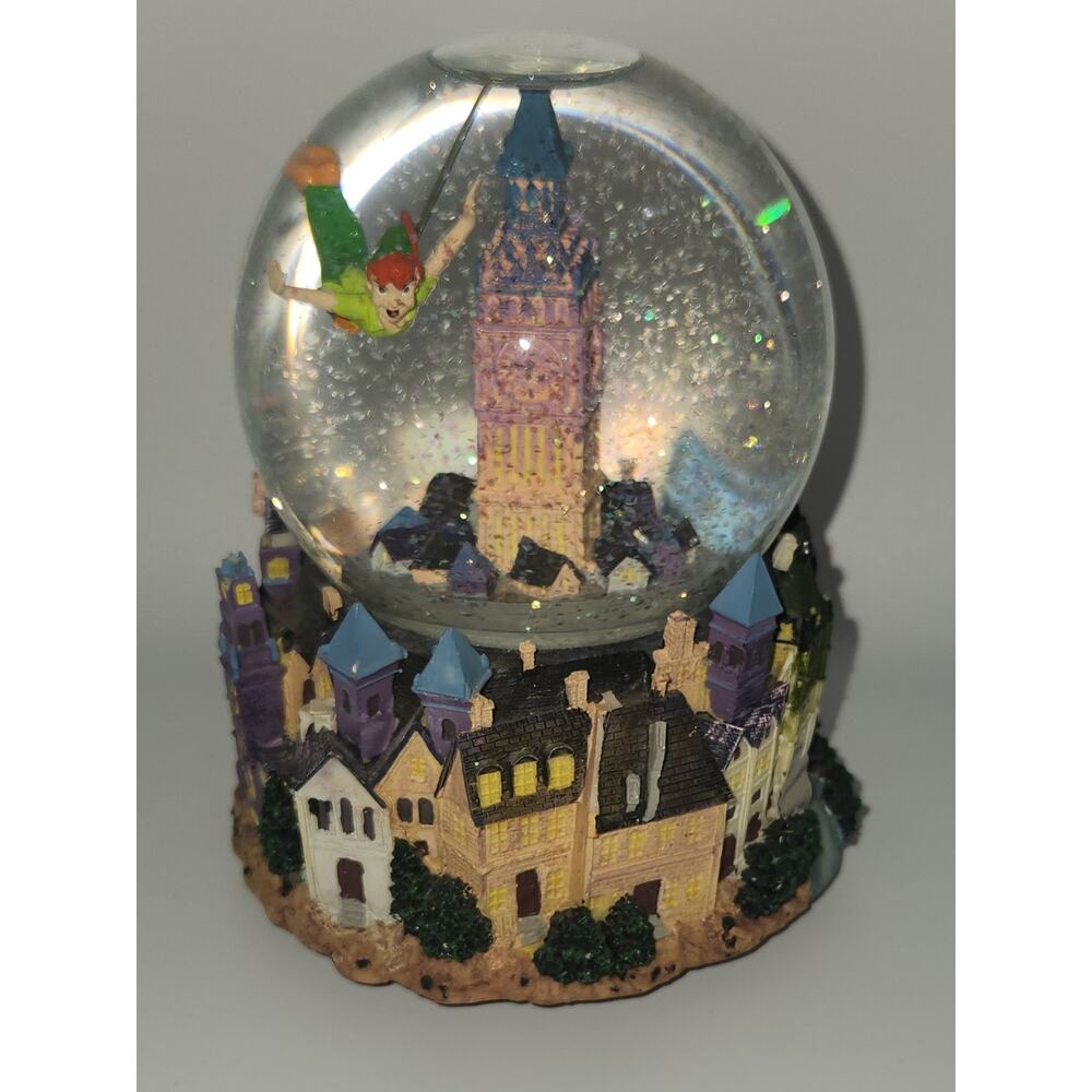 Disney’s Peter Pan‎ 50 Years of Adventures 1951 Musical You Can Fly Snow Globe